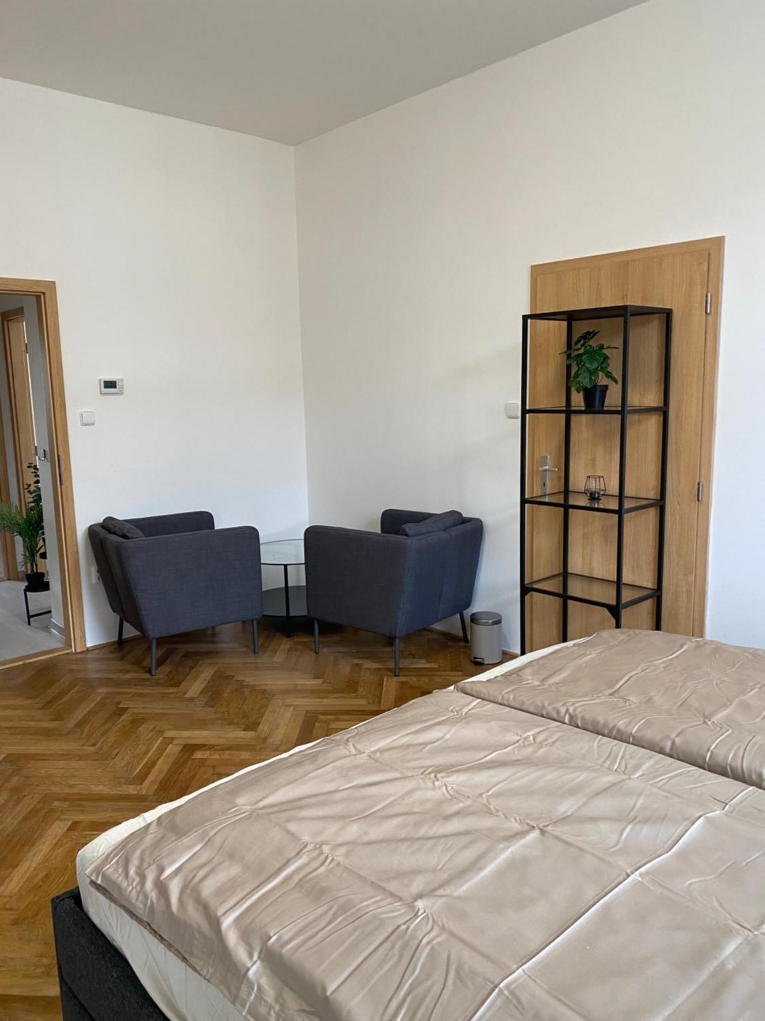 Apartman Namesti Frantiska Krizika Tabor Bagian luar foto